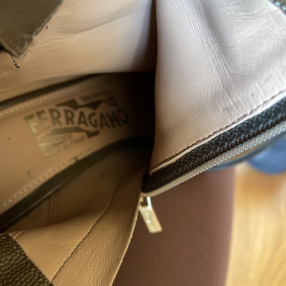 SALVATORE FERRAGAMO Florian Green Ombré Block-Heel Booties Gancini Logo Size 7 - Picture 9 of 12